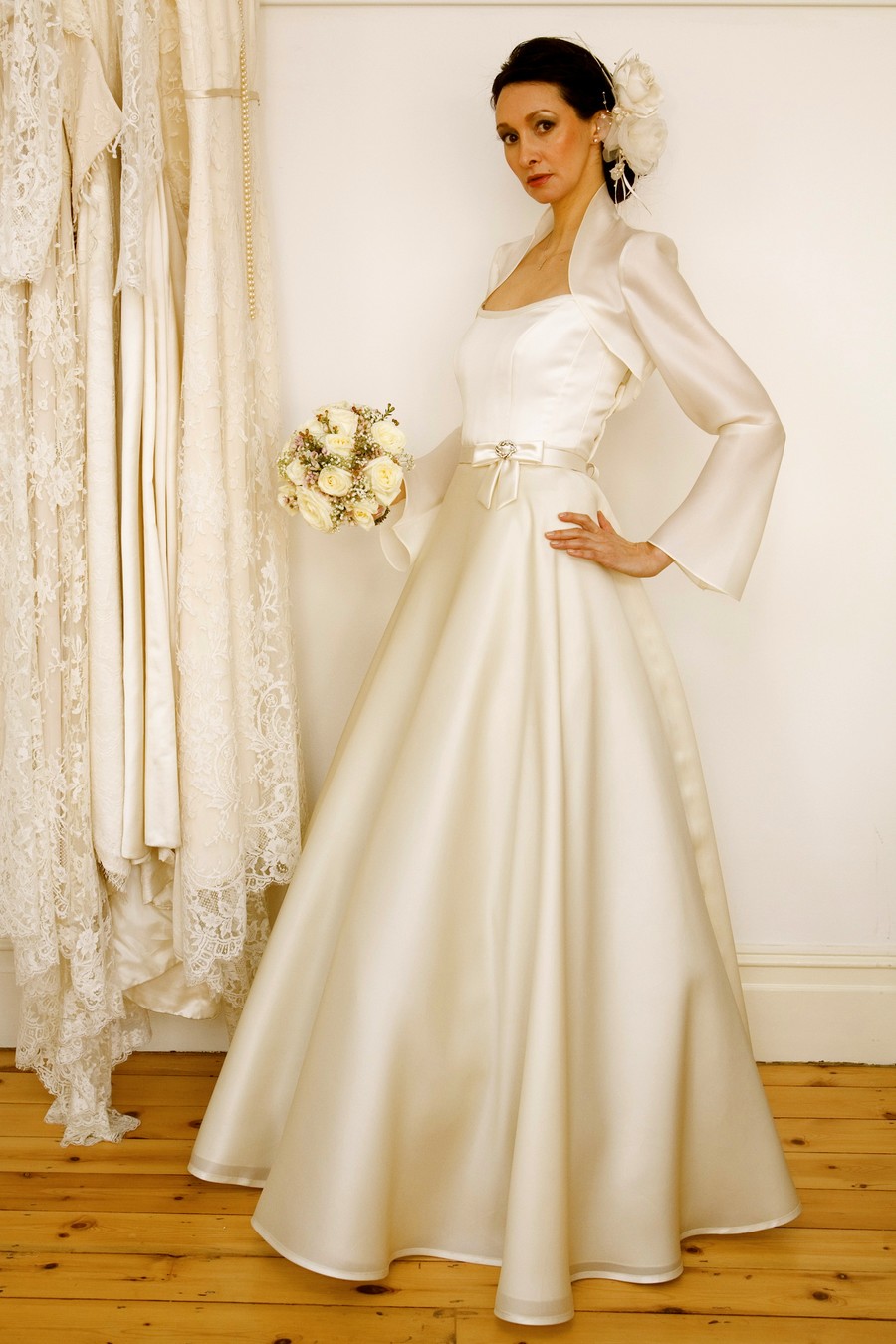 Collection:  Short gazar jacket over 50's full dress 2