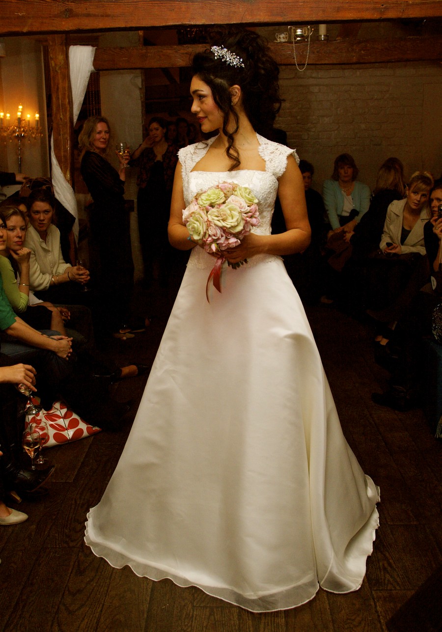 Organza lace